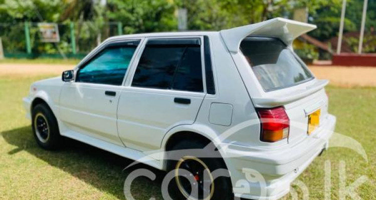 TOYOTA STARLET 1989