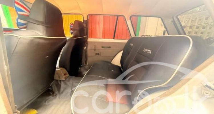 TOYOTA COROLLA KE72 1985