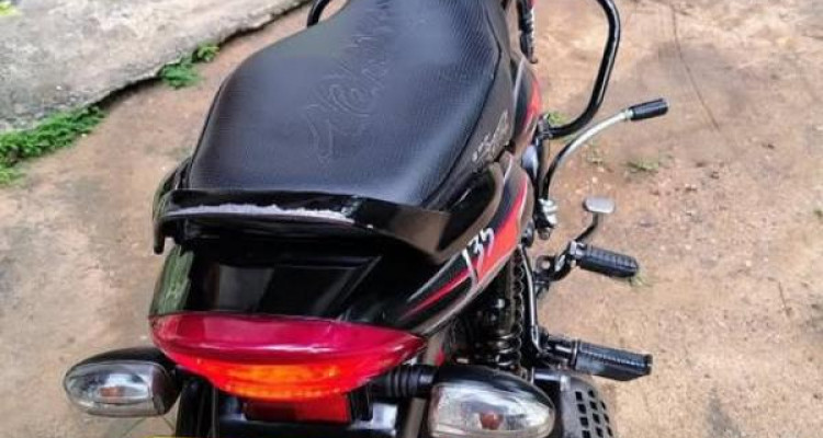 BAJAJ DISCOVER 135 2018