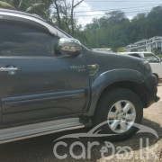 TOYOTA HILUX VIGO 2011