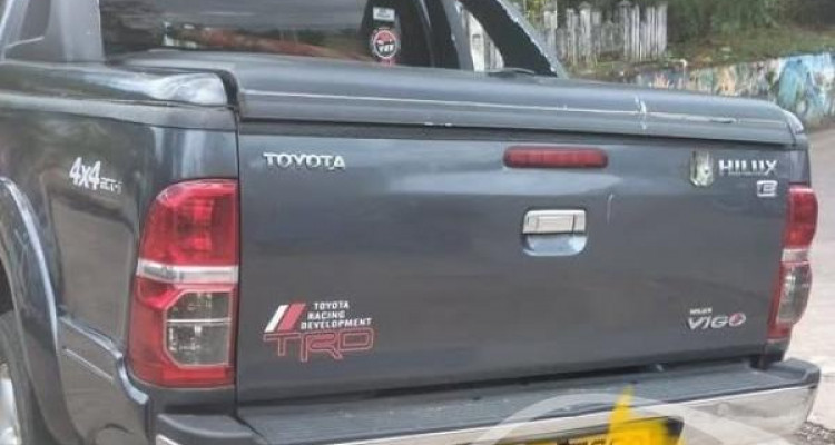 TOYOTA HILUX VIGO 2011