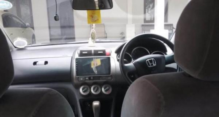 HONDA FIT ARIA 2008