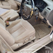 MAZDA FAMILIA 2001
