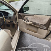 MAZDA FAMILIA 2001