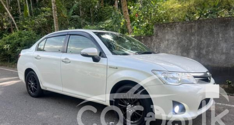 TOYOTA COROLLA AXIO 2014