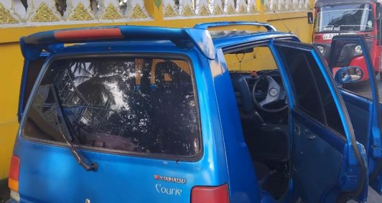 DAIHATSU COURE 1990