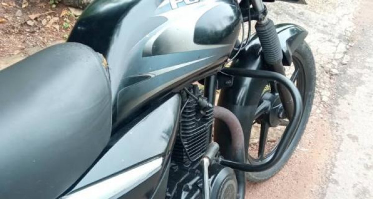 BAJAJ PLATINA 2014