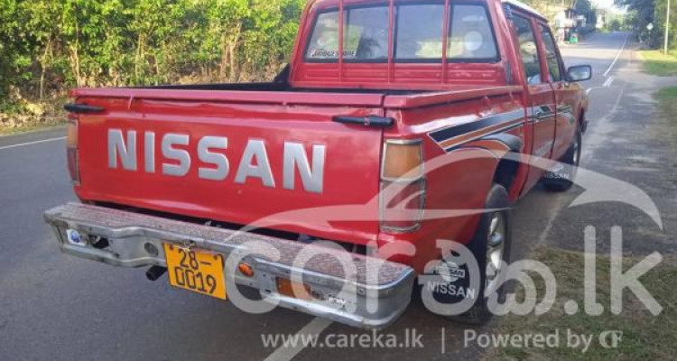 NISSAN DATSUN 1981