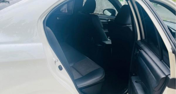 TOYOTA AXIO 2017