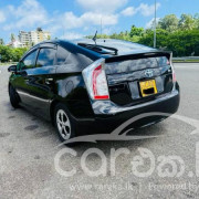 TOYOTA PRIUS 2013