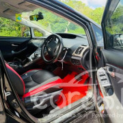 TOYOTA PRIUS 2013