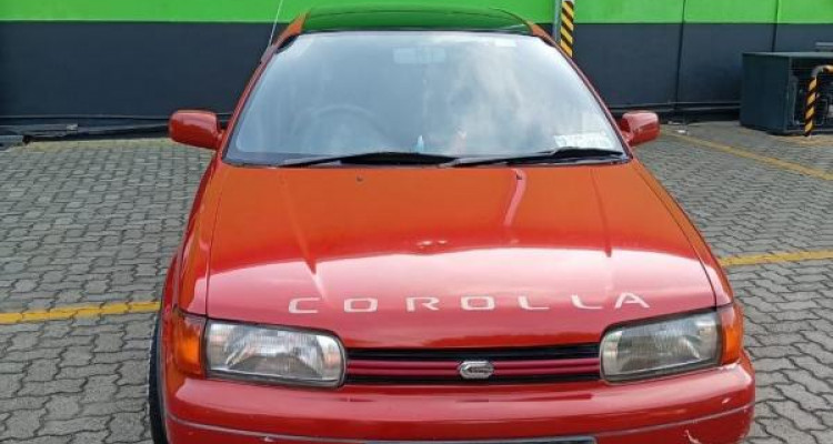 TOYOTA COROLLA 1998