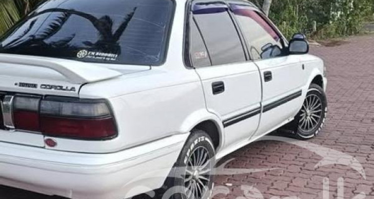 TOYOTA COROLLA CE90 1990