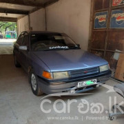 MAZDA FAMILIA 1990