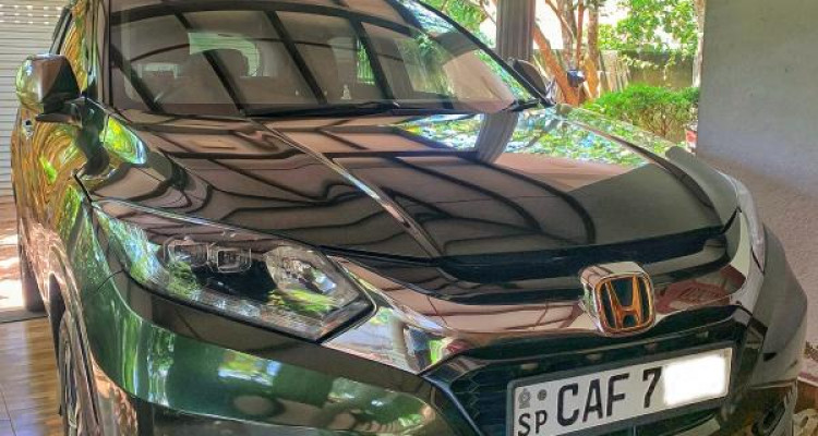 HONDA VEZEL 2014
