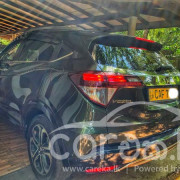 HONDA VEZEL 2014