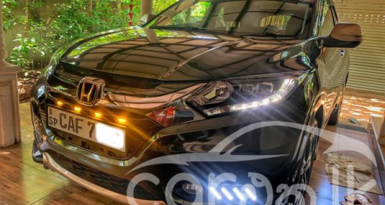 HONDA VEZEL 2014