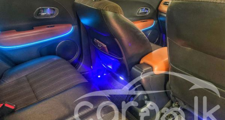 HONDA VEZEL 2014