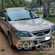 MAZDA FAMILIA 2001