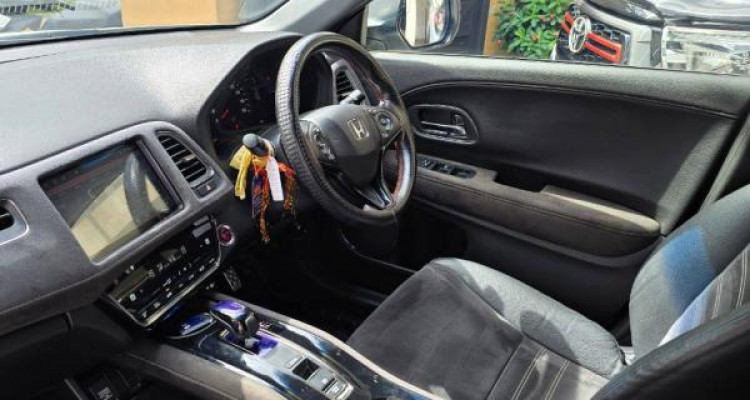 HONDA VEZEL 2017