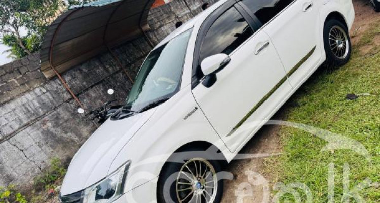 TOYOTA AXIO 2014