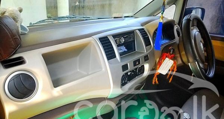 SUZUKI ESTILO 2011