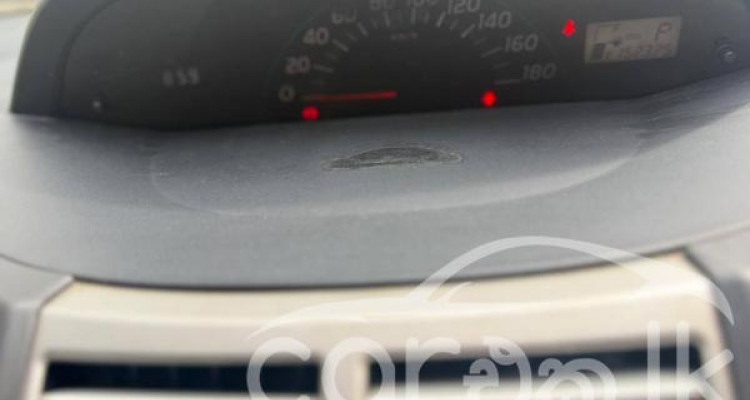 TOYOTA VITZ 2007