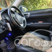 TOYOTA AXIO 2015