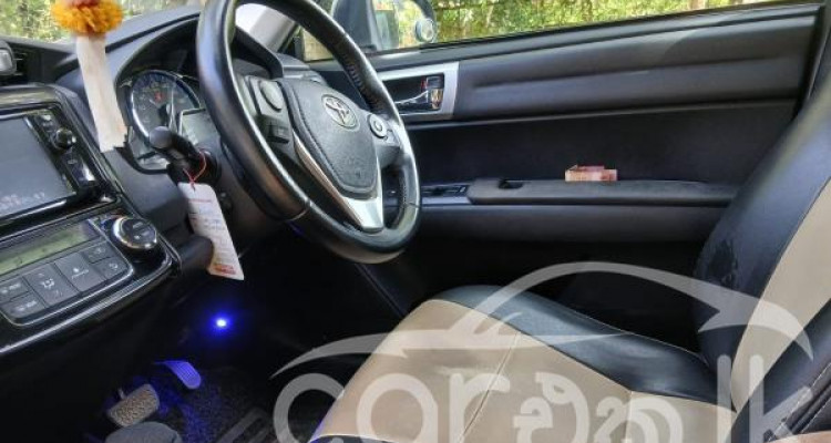 TOYOTA AXIO 2015