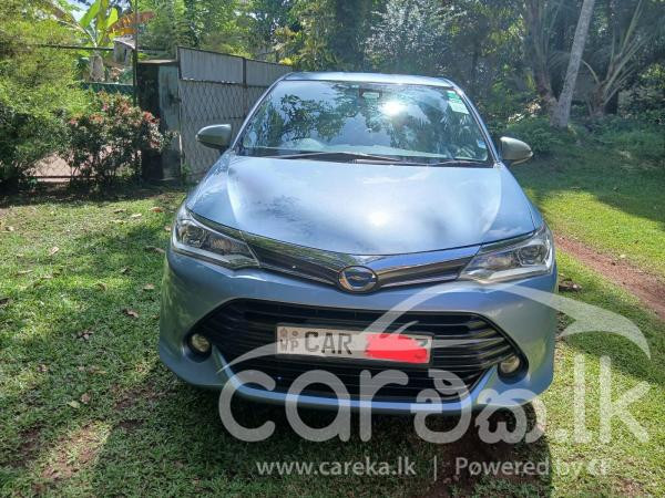 TOYOTA AXIO 2015