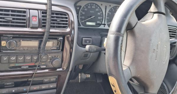 NISSAN PRESEA R11 1999