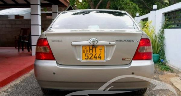 TOYOTA COROLLA 121 2000