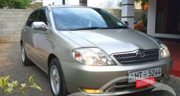 TOYOTA COROLLA 121 2000