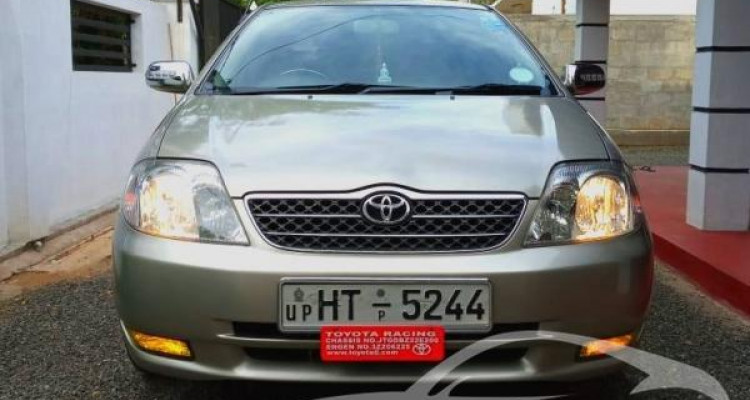 TOYOTA COROLLA 121 2000