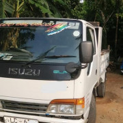 ISUZU ELF 2002