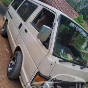 TOYOTA HIACE 1989