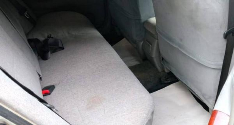 TOYOTA COROLLA 121 2000