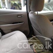 NISSAN LEAF 2012