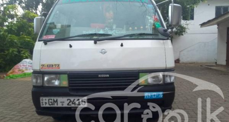 NISSAN CARAVAN 1997