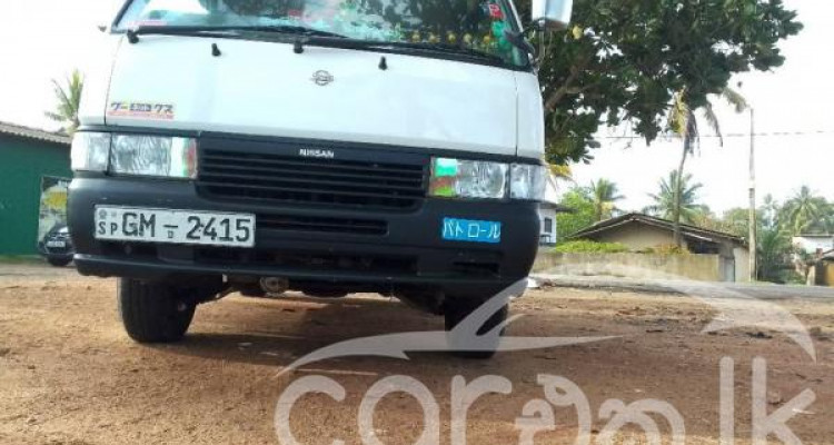 NISSAN CARAVAN 1997