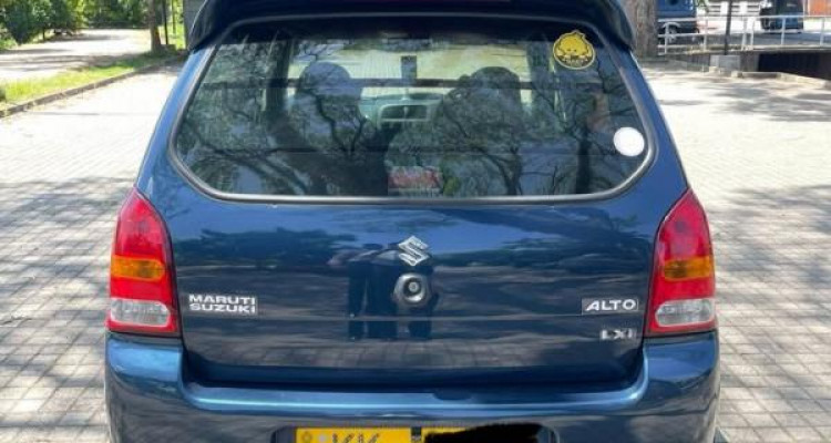 SUZUKI ALTO 2011