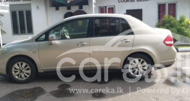 NISSAN TIIDA 2008