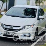 HONDA GRACE 2017