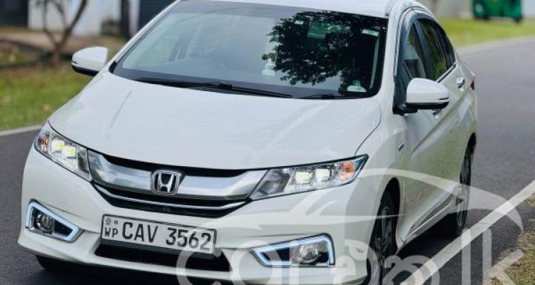 HONDA GRACE 2017