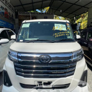 TOYOTA ROOMY 2023