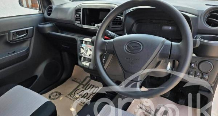 DAIHATSU MIRA 2024