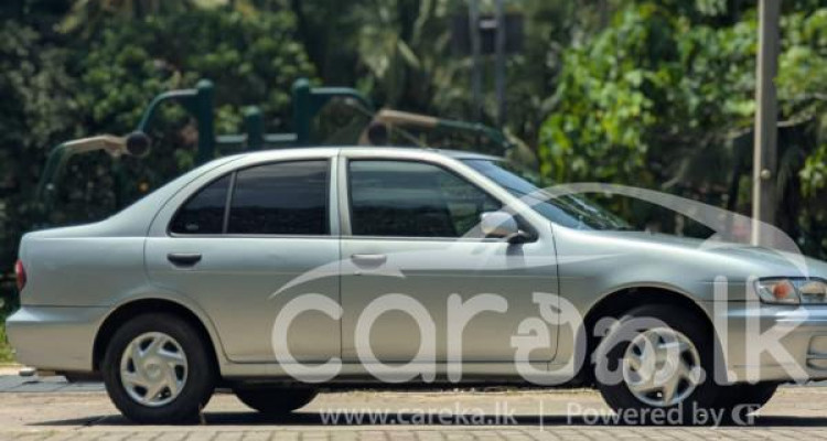 NISSAN PULSAR 2000