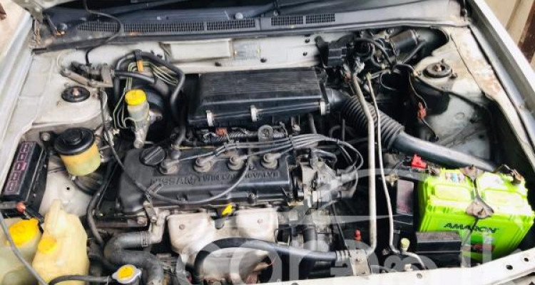 NISSAN PULSAR 2000