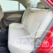 TOYOTA YARIS 2012