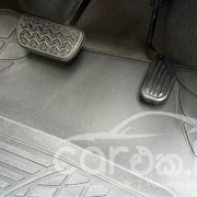 TOYOTA YARIS 2012